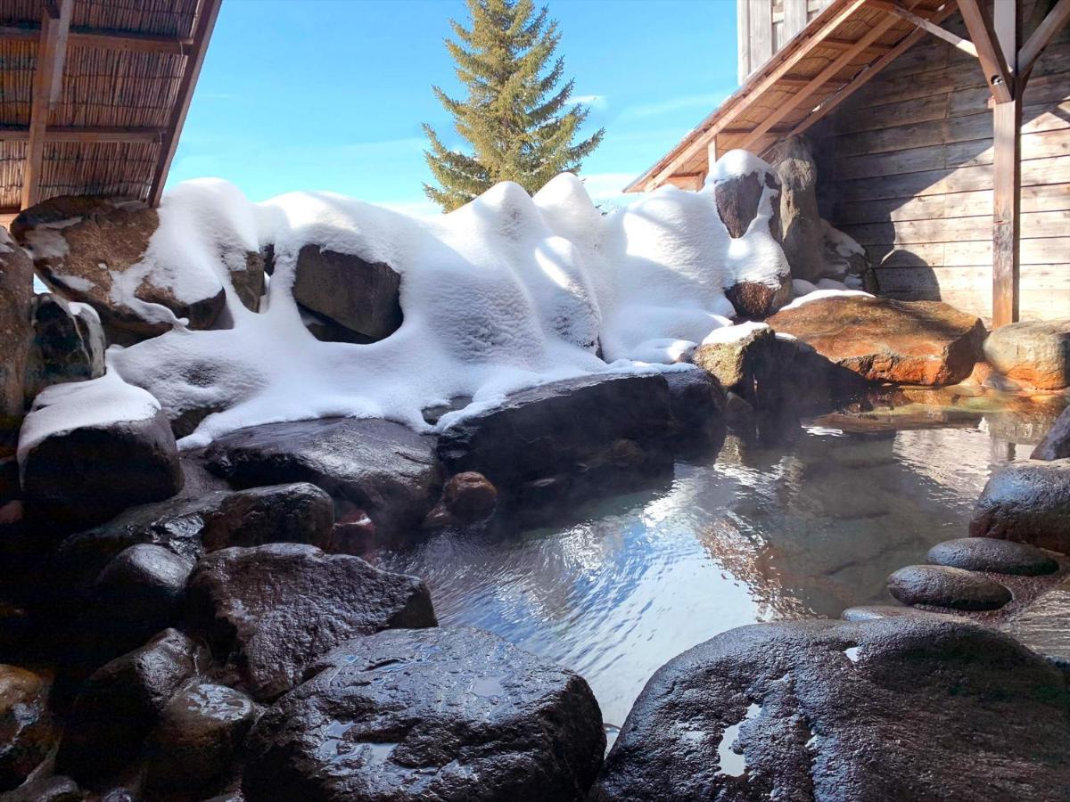 Shiga Swiss Inn Шига Коген Екстериор снимка