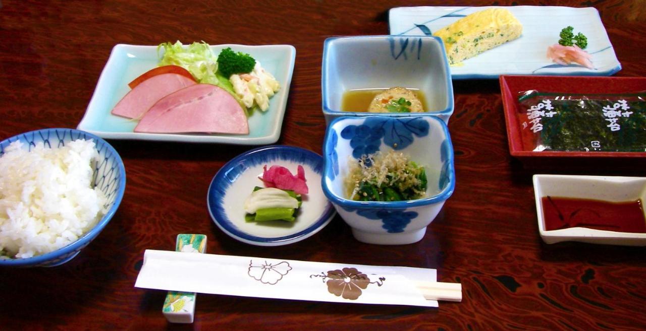 Shiga Swiss Inn Шига Коген Екстериор снимка